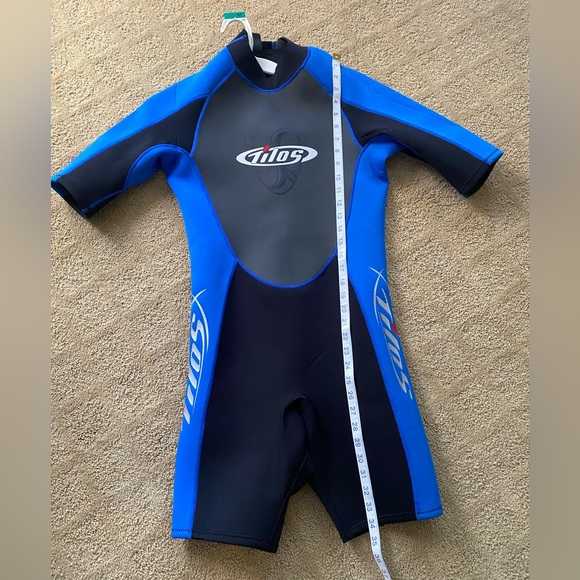 Tilos 2mm Shorty Wetsuit - Picture 2 of 15